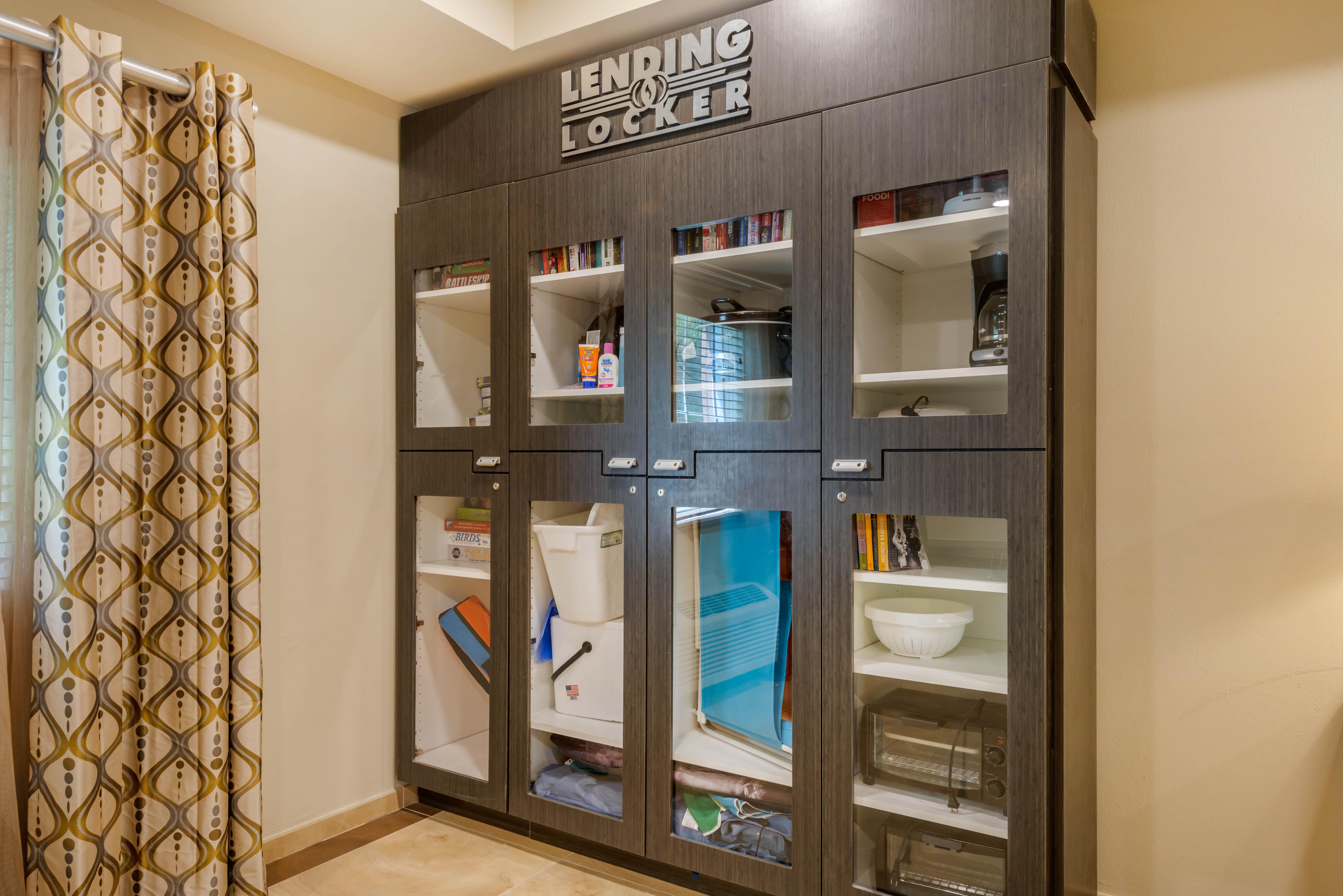 Candlewood Suites Fort Myers/Sanibel Gateway By Ihg Exteriér fotografie
