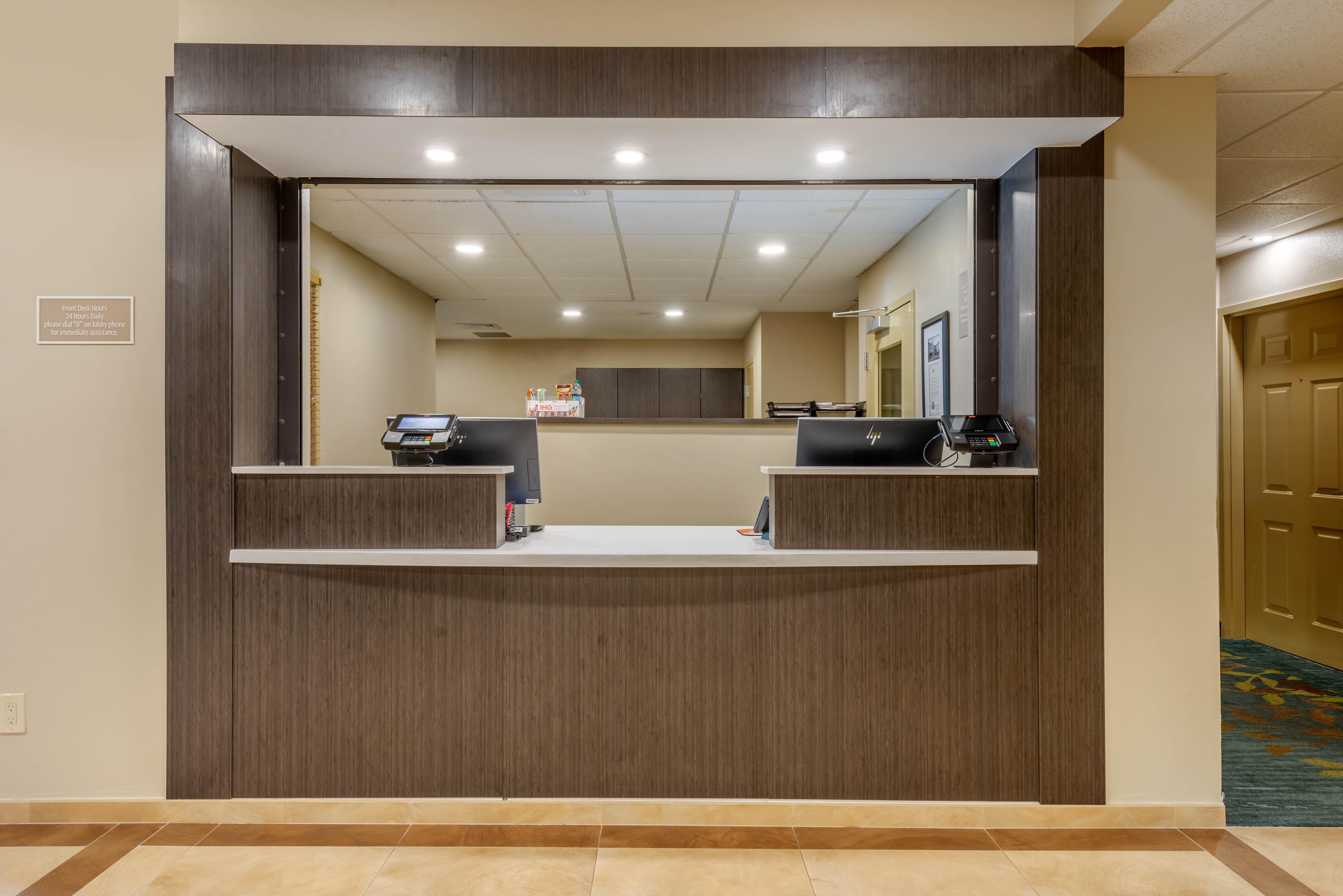 Candlewood Suites Fort Myers/Sanibel Gateway By Ihg Exteriér fotografie