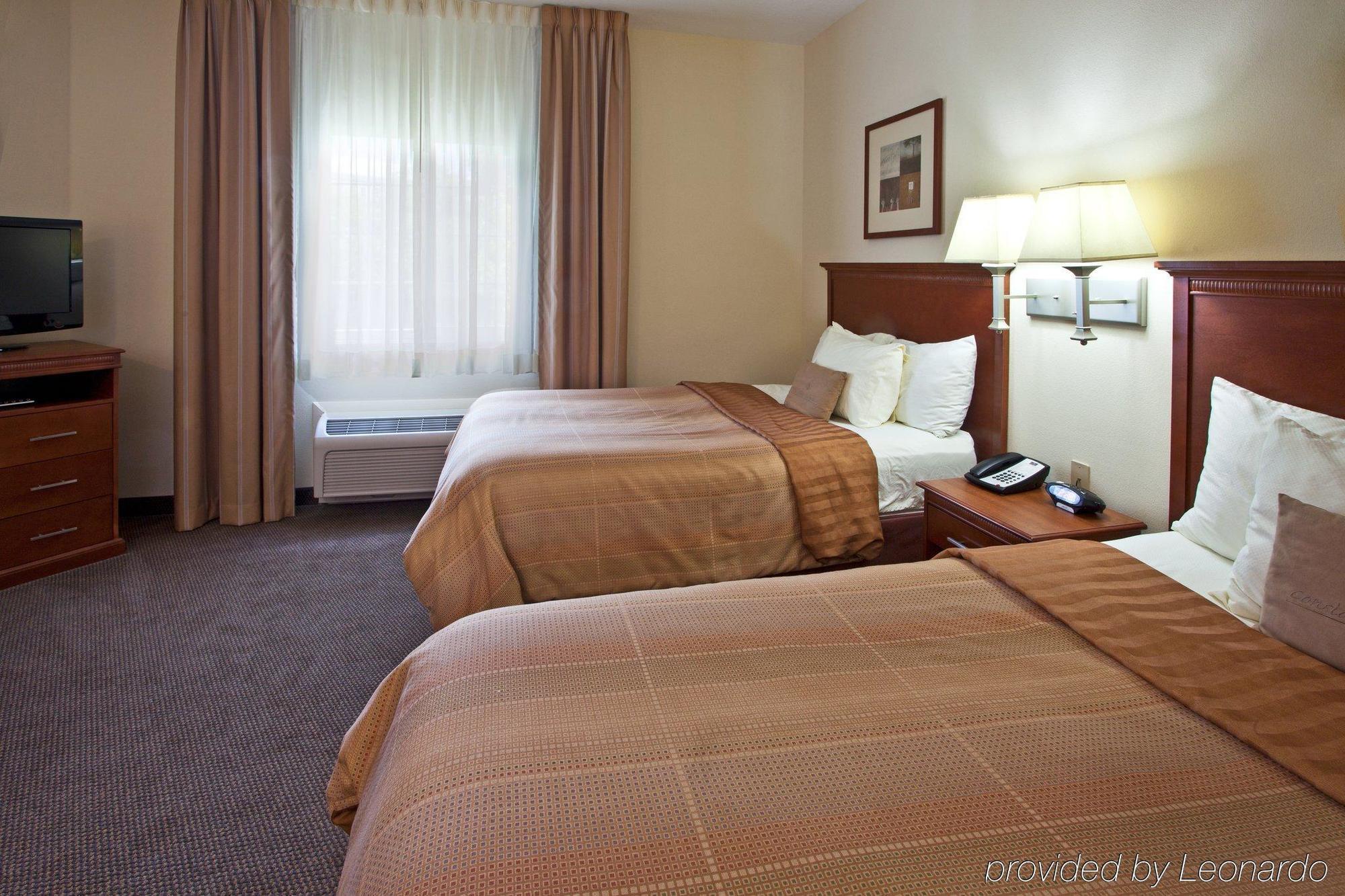 Candlewood Suites Fort Myers/Sanibel Gateway By Ihg Pokoj fotografie