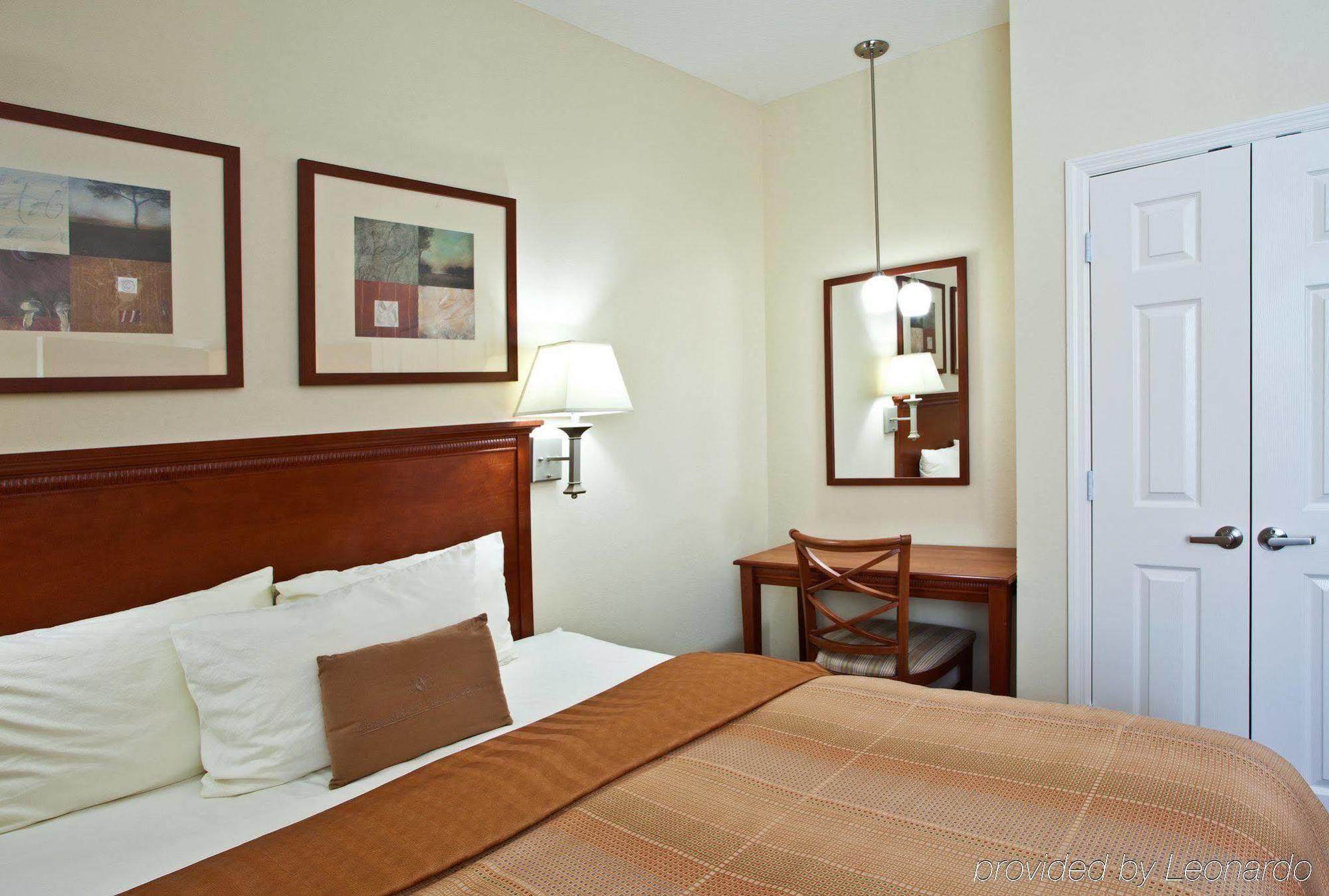 Candlewood Suites Fort Myers/Sanibel Gateway By Ihg Pokoj fotografie